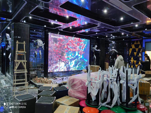 吕梁市室内P2.5全彩显示屏